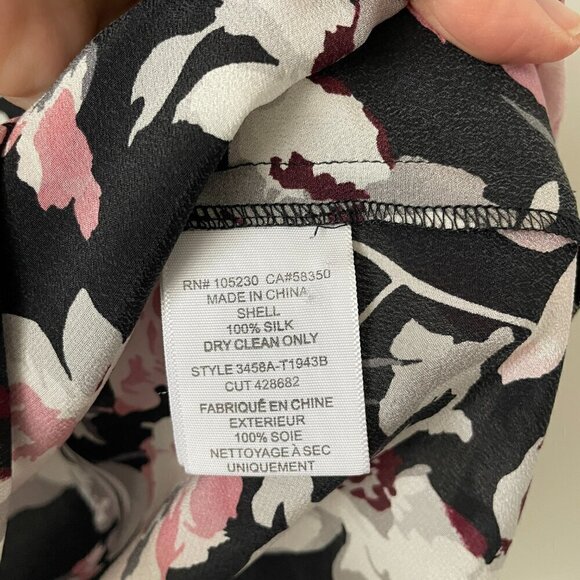 Joie Caviar Odette Silk Floral Print V-Neck Long Sleeve Blouse Black XS - Picture 7 of 7